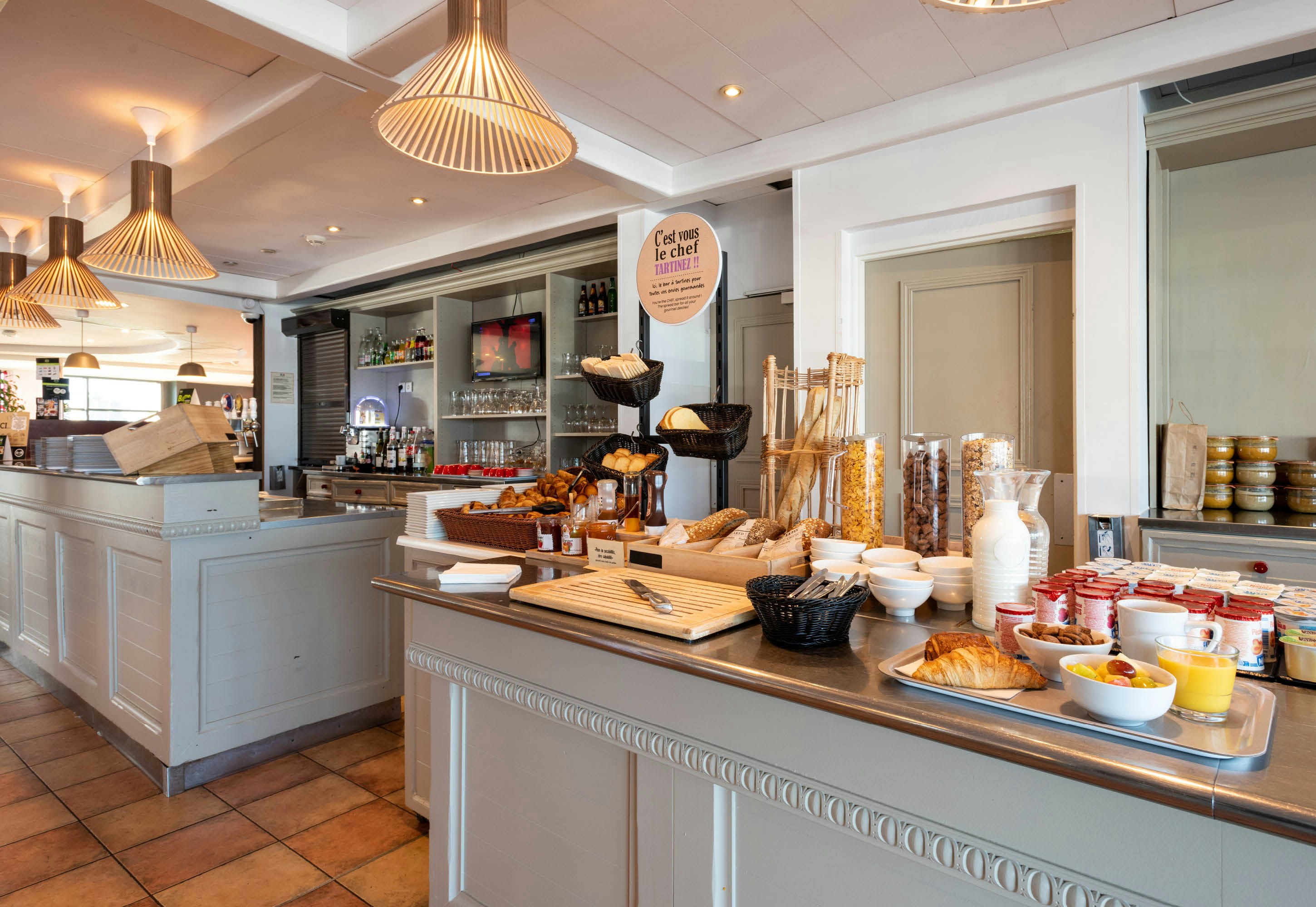 B&B Hotel Calais Terminal City of Europe 3 6/37