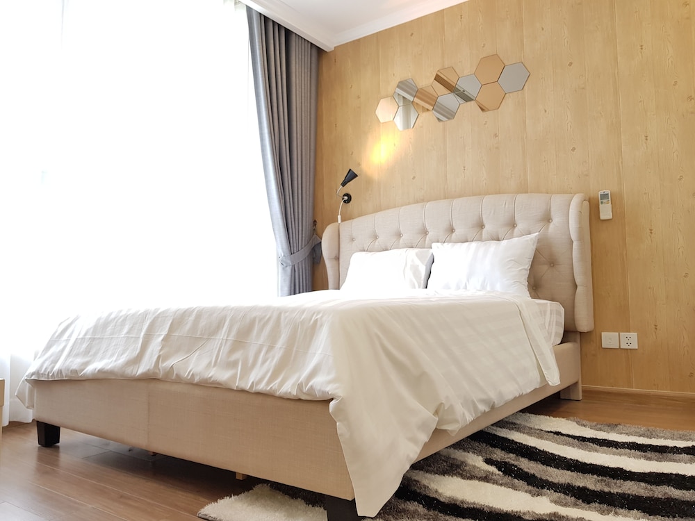 The Berry Luxury Serviced Apartment 10/50