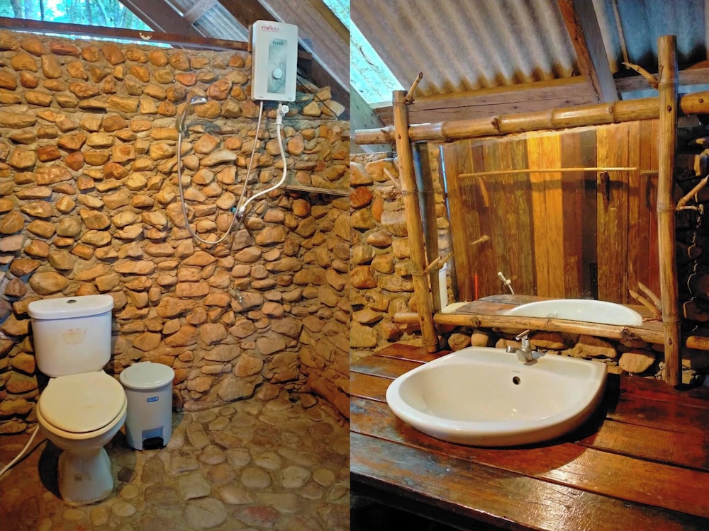 Bonhomie Beach Cottages 44/44