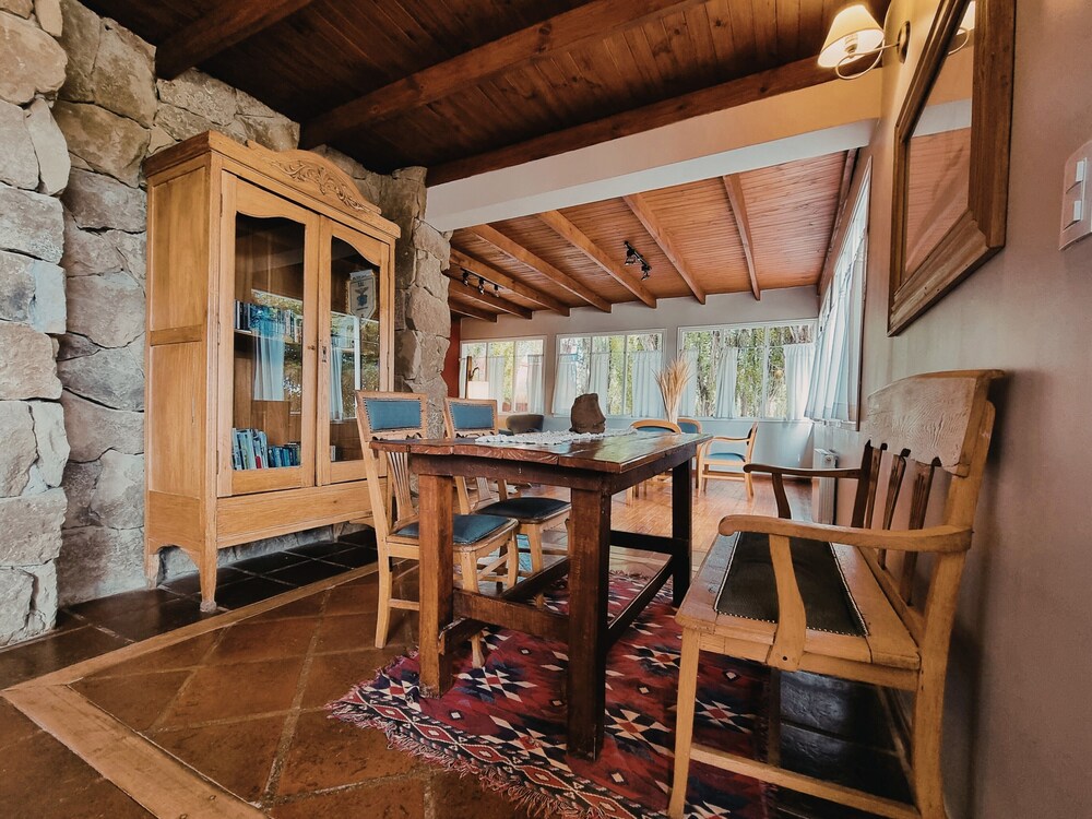 HOSTERIA CAUQUENES DE NIMEZ 46/55
