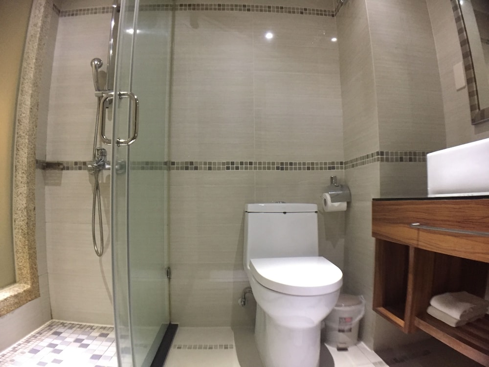 Paris Business Hotel 58/60