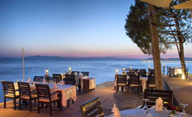 Ephesia Beach 33/42