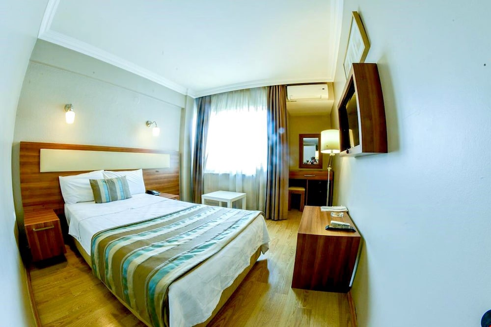 Wox Ew Hotel 16/56