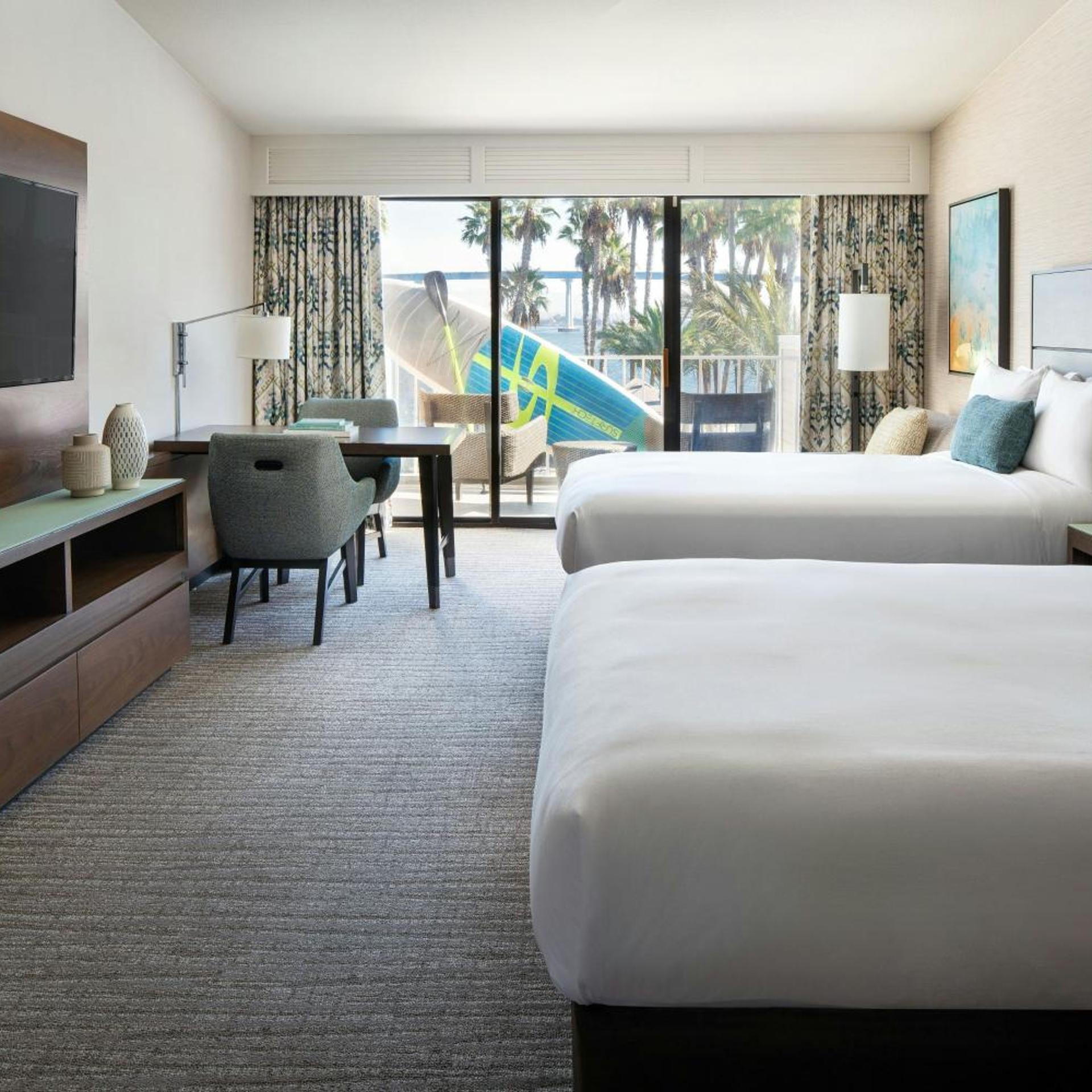 Guest Room, 2 Double Beds, Bay View, Sofa