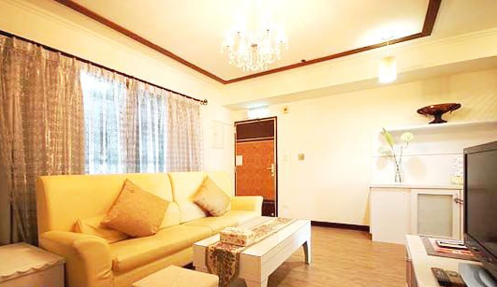 MB Hotel 25/38