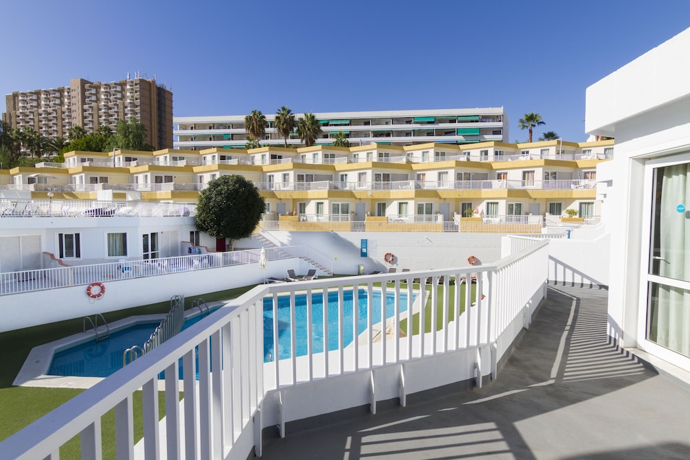 Checkin Bungalows Atlantida 2/63
