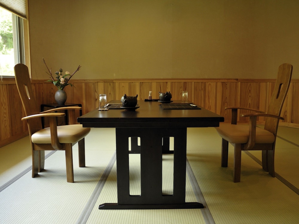 Gora Hanaougi 40/50