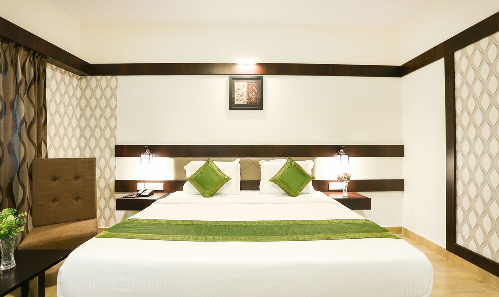 Treebo Akshaya Mahal Inn 11/46
