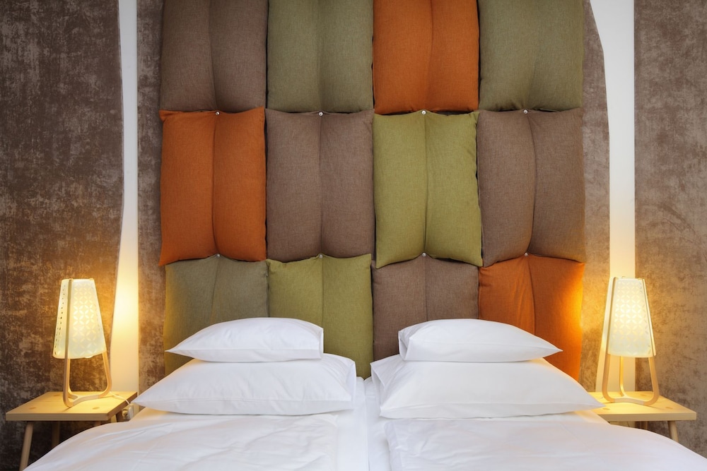 Hotel Nox 46/69
