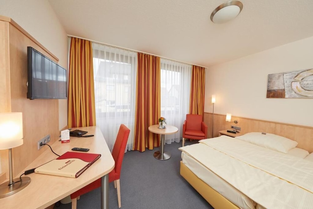 Hotel Filderland - Stuttgart Messe - Airport - Self Check-In 25/59