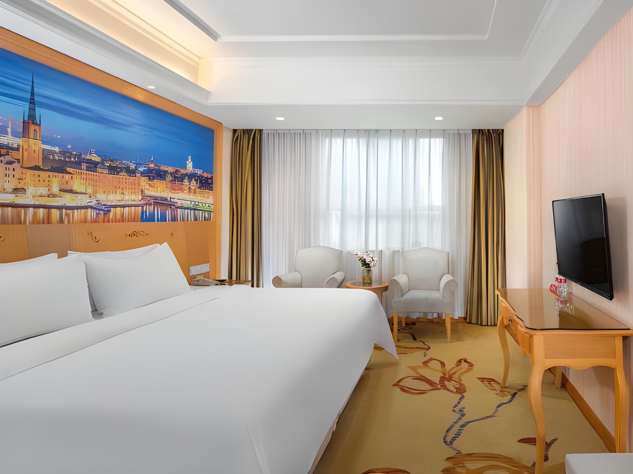 Vienna Hotel (Shenzhen Guanlan Renmin Road Heping) 28/37