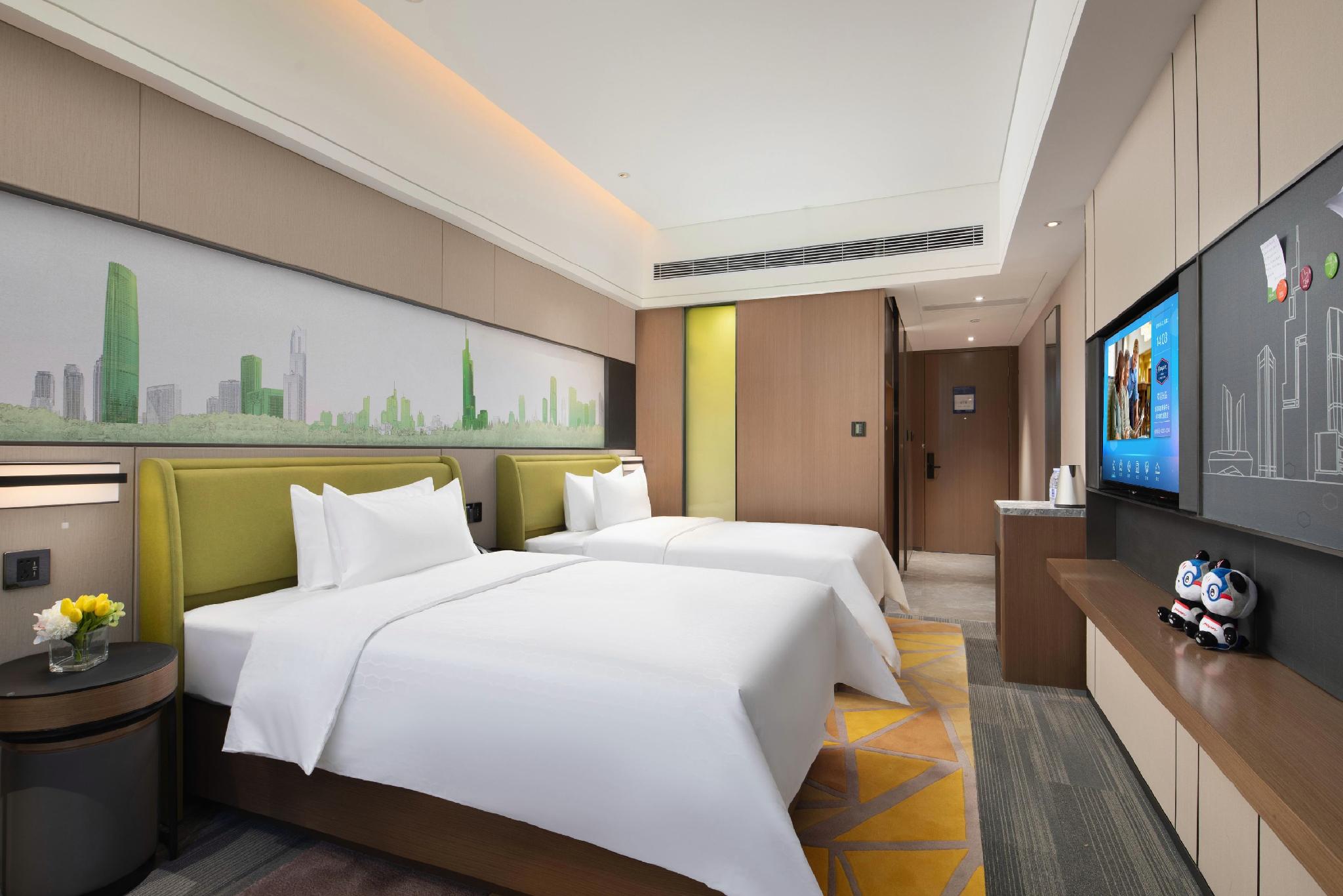 Deluxe, Twin Beds