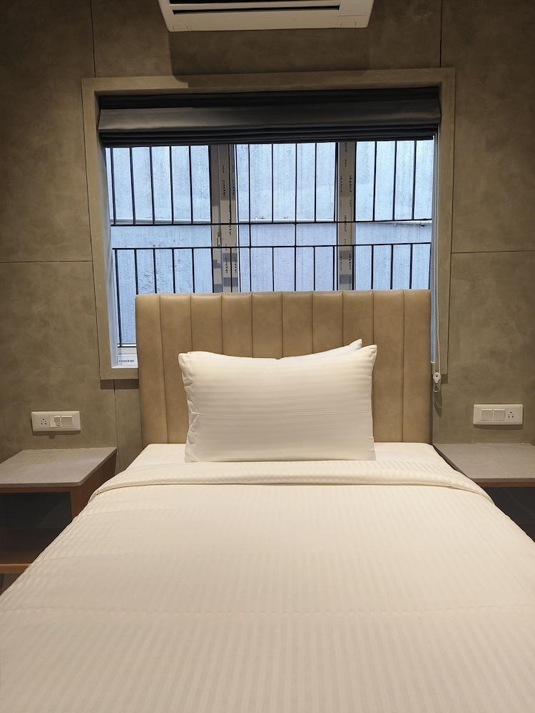 Olive Hotel Le Opera by Embassy Group 31/31
