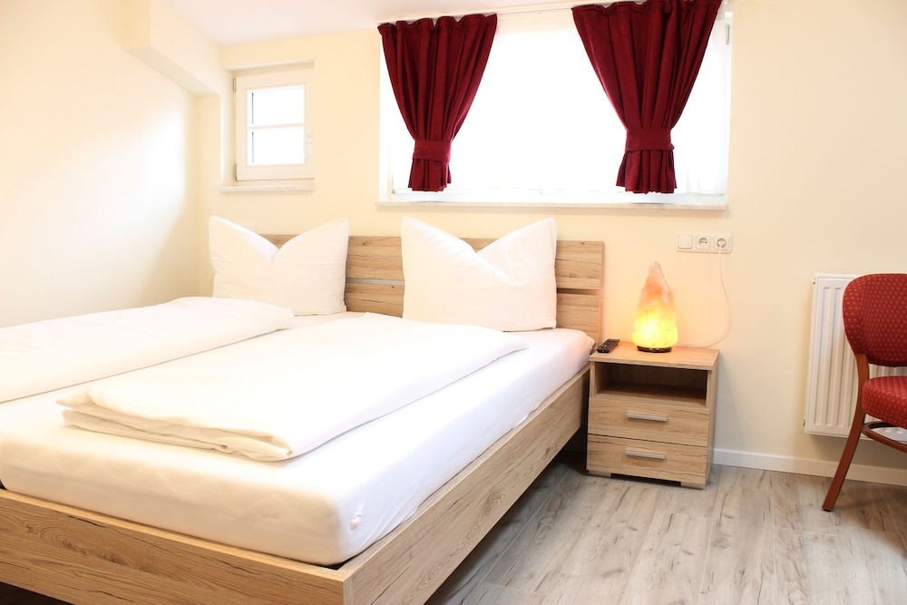 Garni City Hotel 5/50