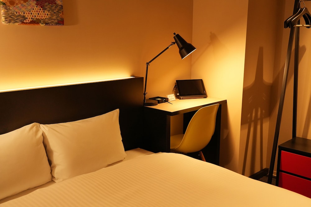 Nplushotel higasikanda 21/40