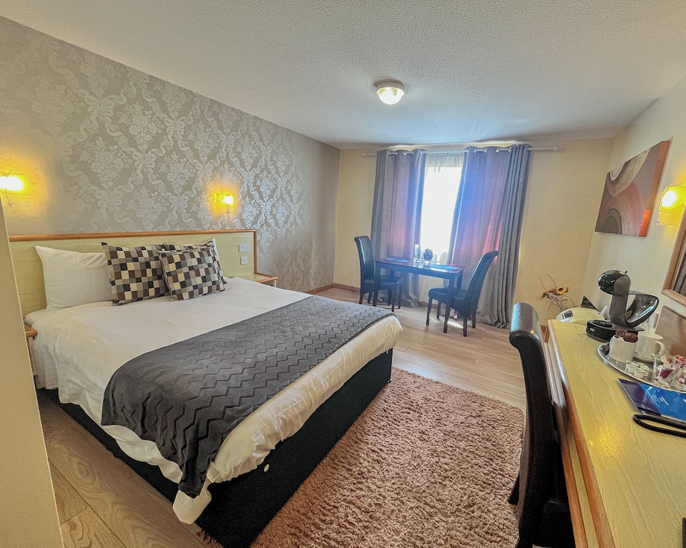 Travel Plaza Hotel 20/69