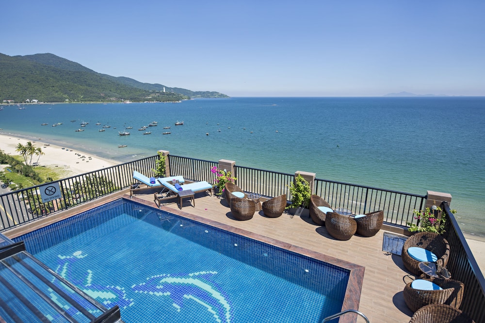 Seashore Hotel & Apartment 60/66