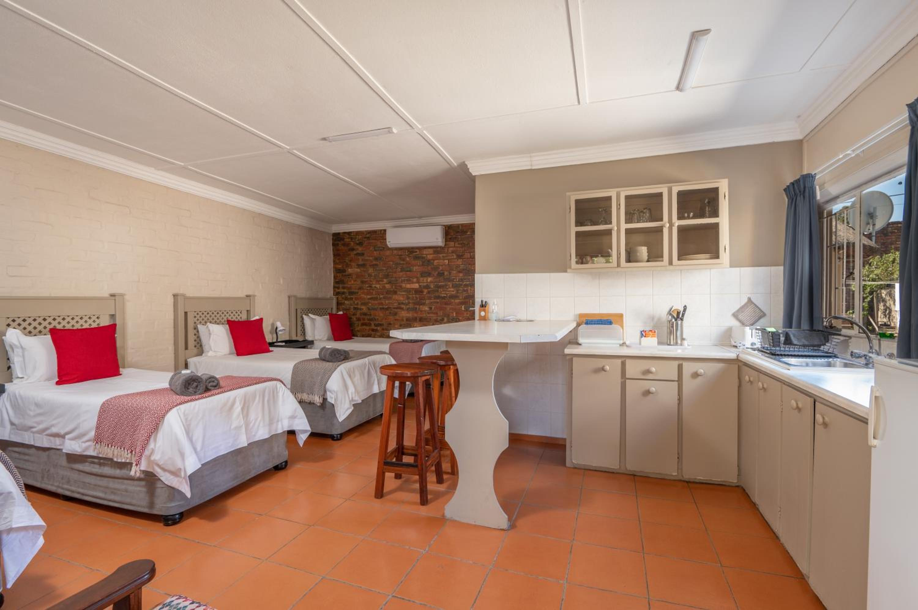 Cosy Stay Potch ta Cosy Cottages 7/35