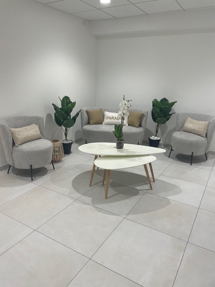 Kyriad Saumur Centre 26/42