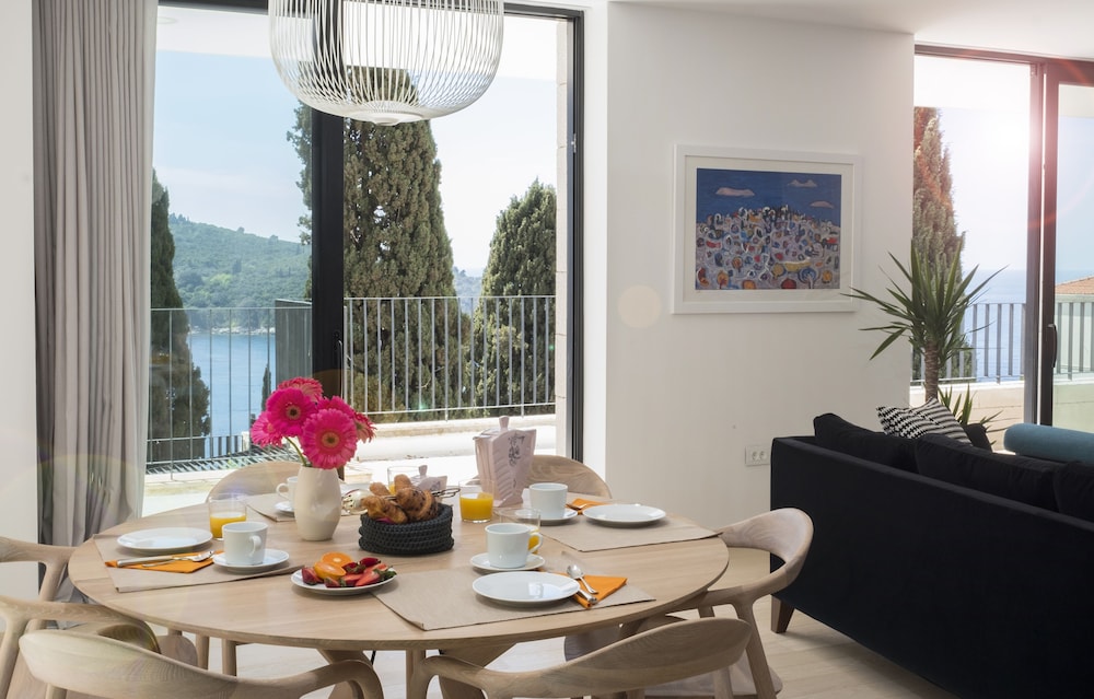 Villa Casa Bianca 33/39