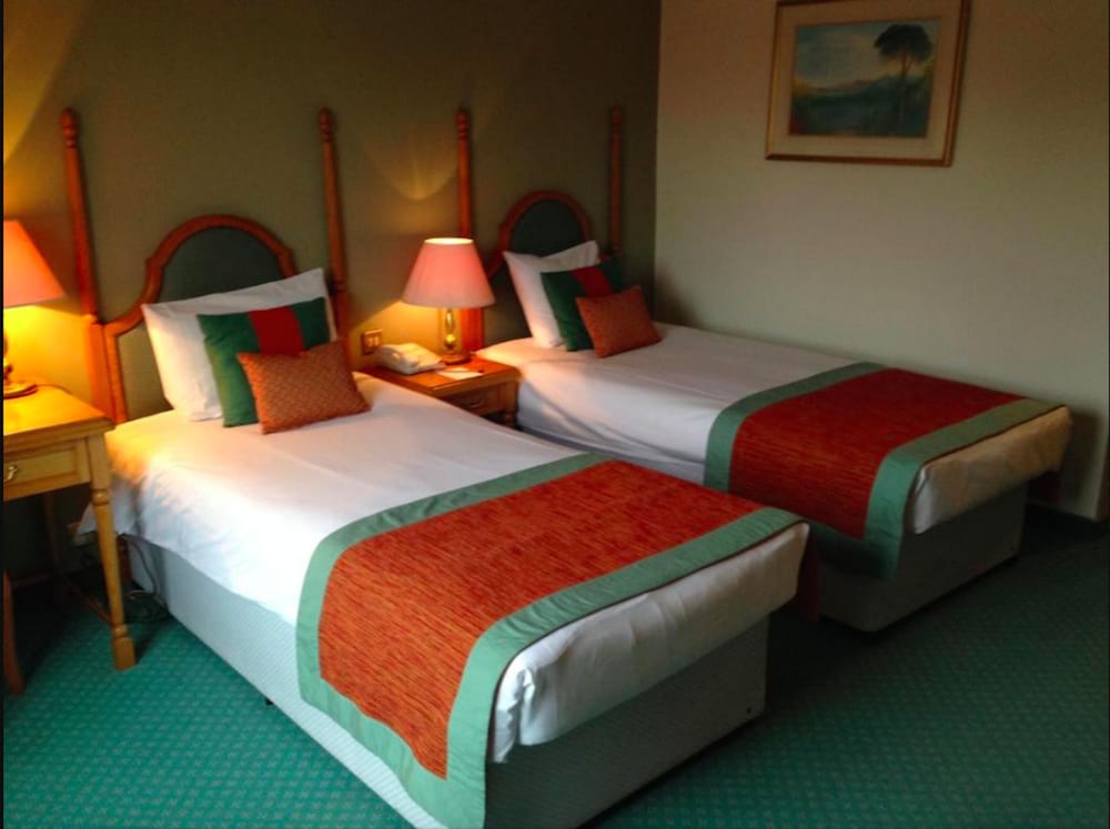Coulsdon Manor 24/62