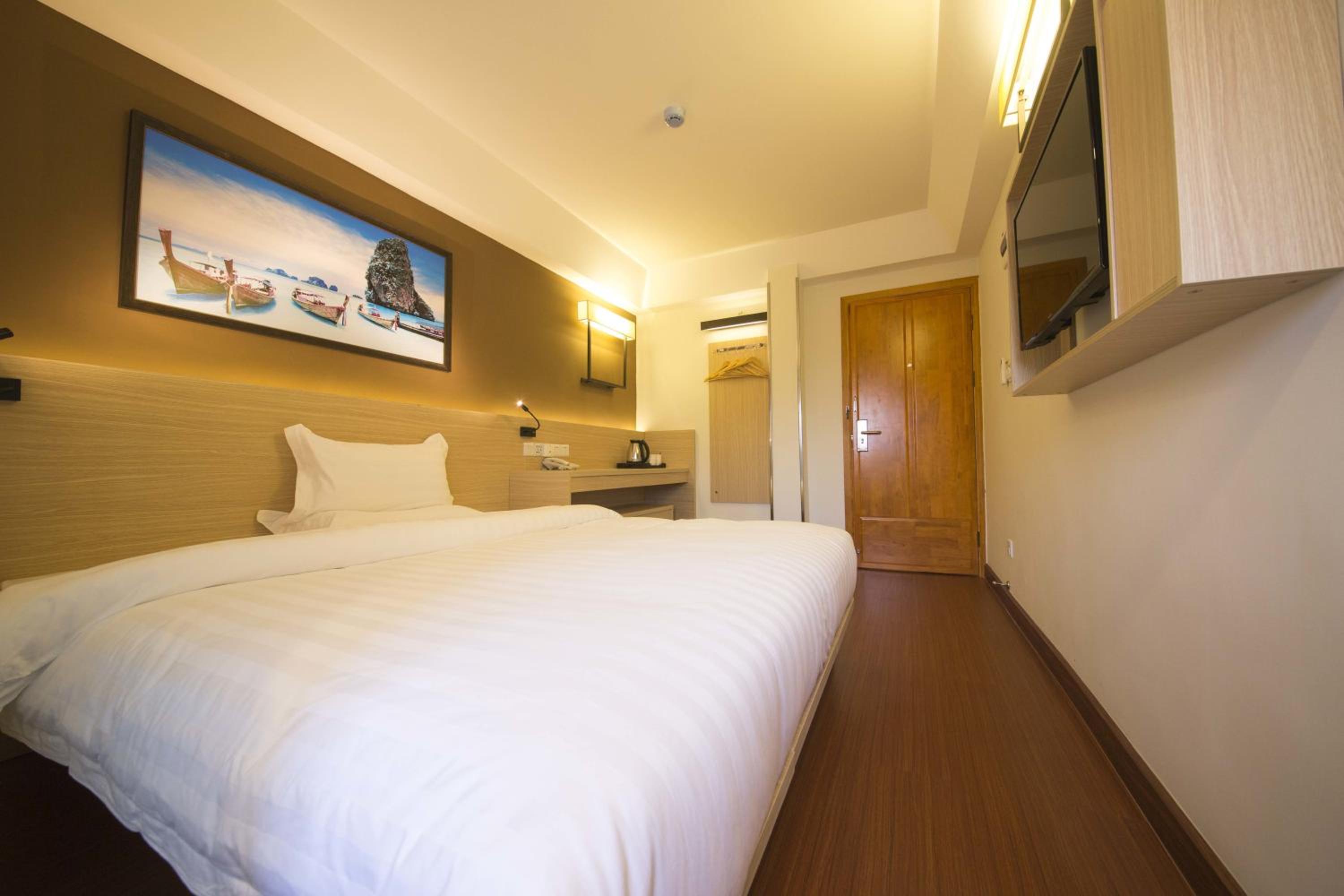 STANDARD, DOUBLE BED