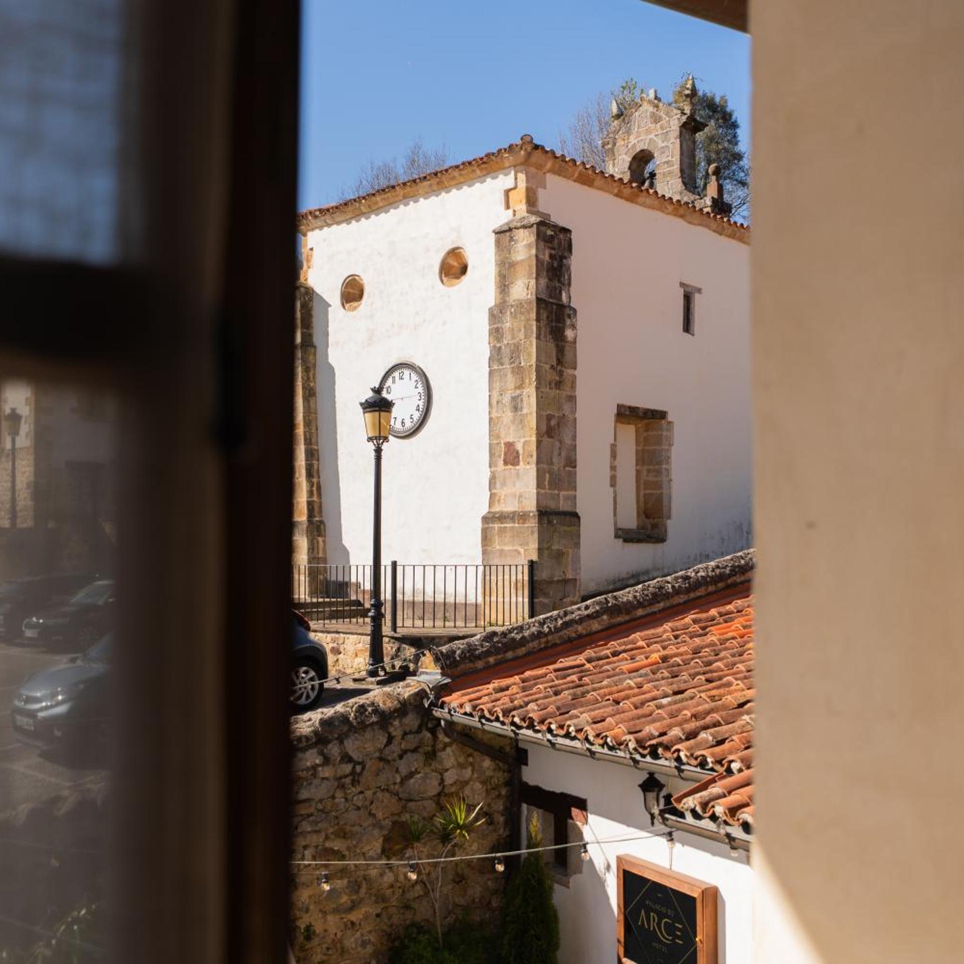 Palacio de Arce 94/98