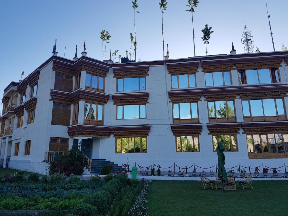 Hotel Ladakh Himalayan Retreat 7/50
