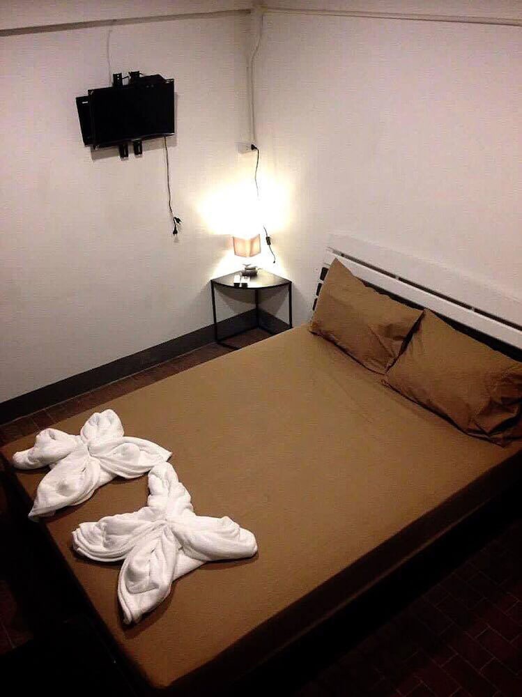We Hostel Hatyai 12/32