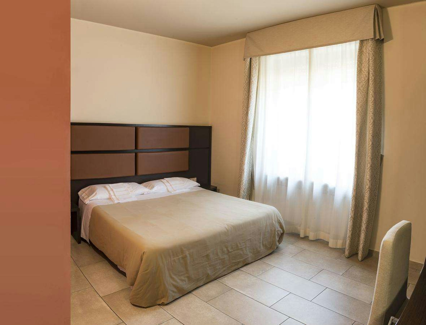 HOTEL PORTA RIVERA 10/39