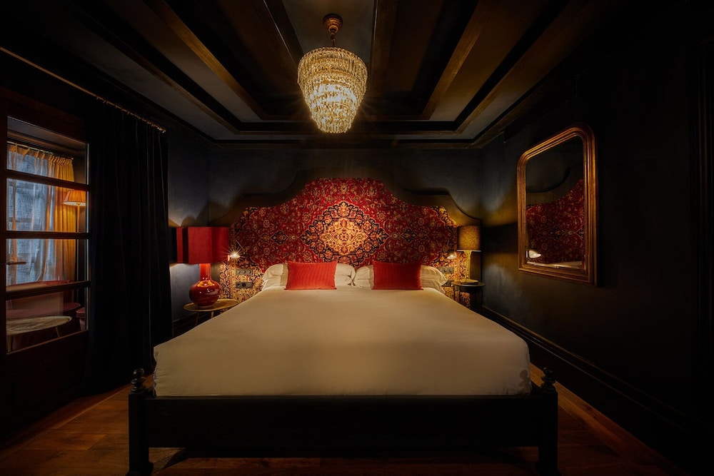 جناح بسرير كينج بشرفة، Palma Riad 3/5