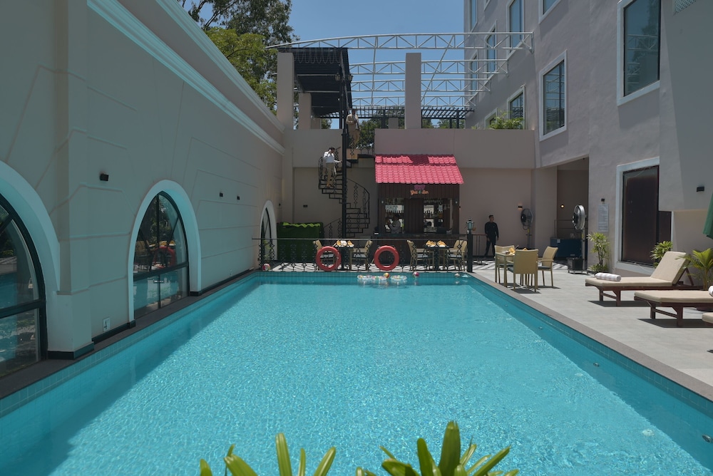 Polo Hotels, Agartala 60/64
