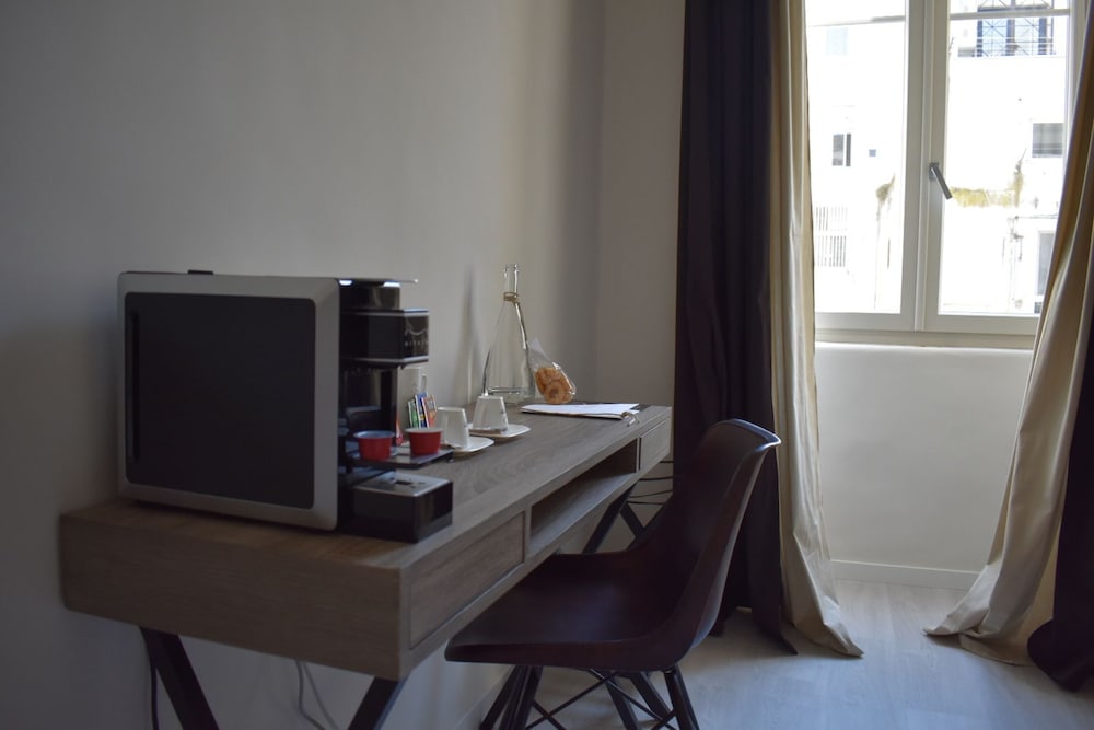 Gatto Bianco House 41/50