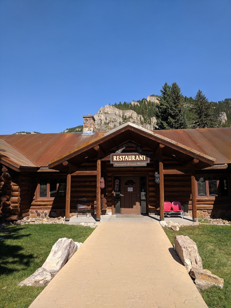 Spearfish Canyon Lodge 63/75