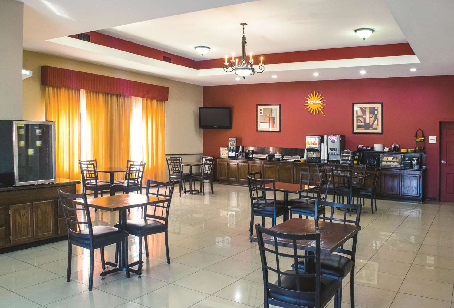 La Quinta Inn & Suites by Wyndham Alice 25/39
