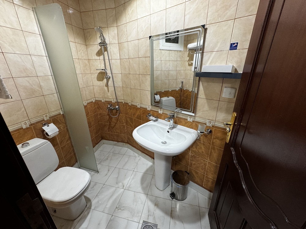 السدرة العالية(Sidrathul Aaliya Hotel) 47/49