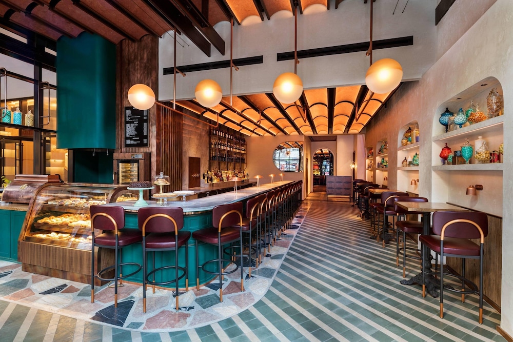Moxy NYC Chelsea 3/56