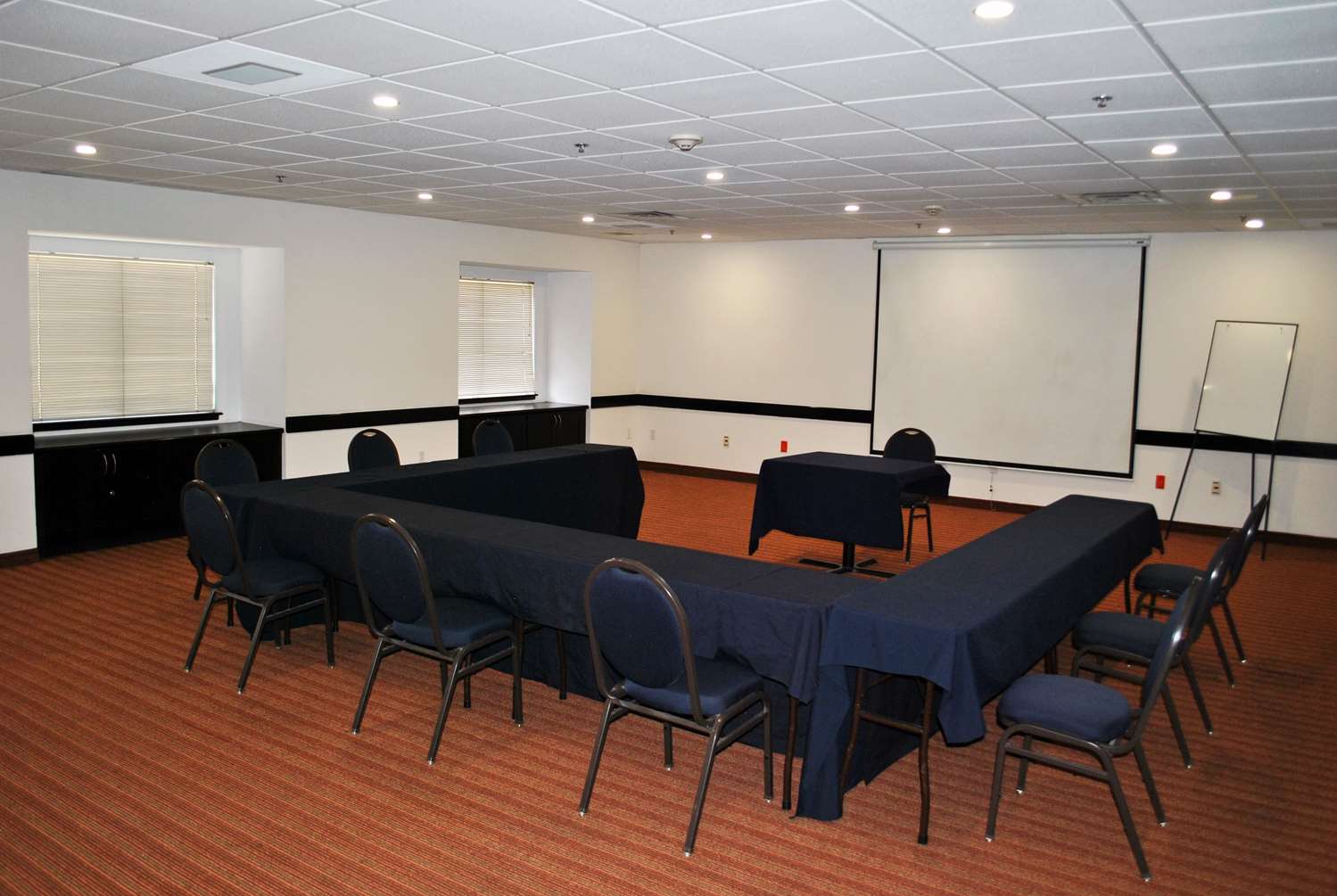 Microtel Inn and Suites by Wyndham Toluca 39/41