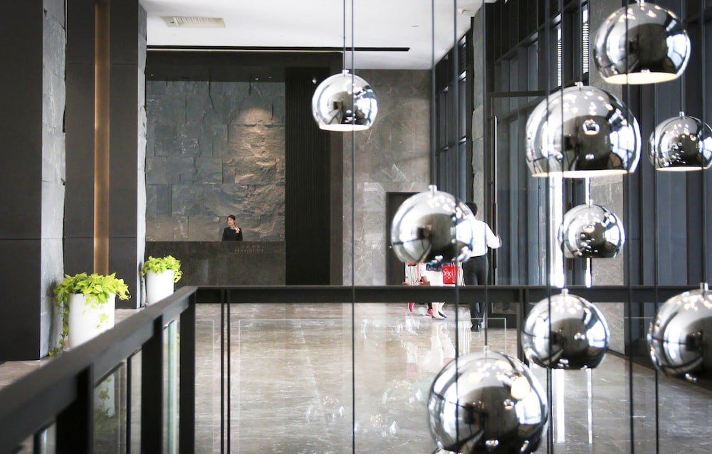 Platinum Hotel 47/71