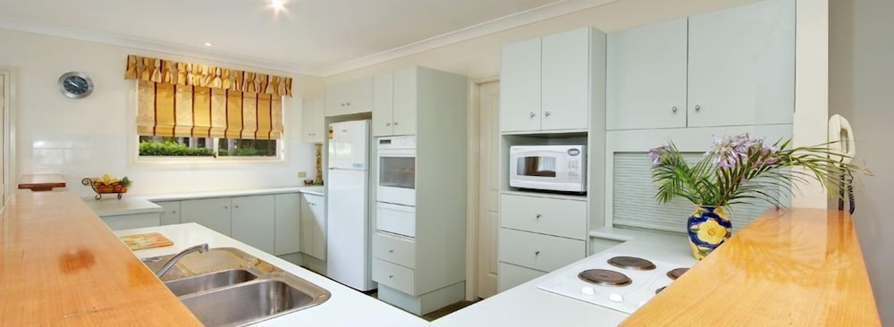 Beaches Serviced Apartments 34/46