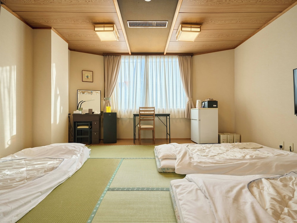 Okasan Hotel 23/58