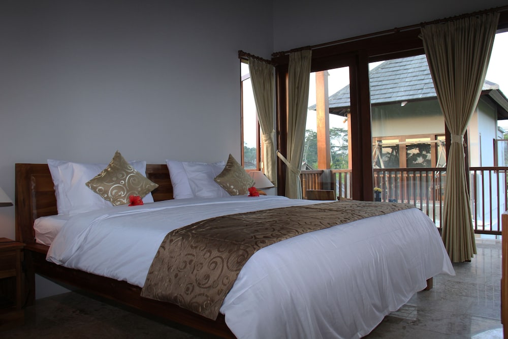 Villa Kemuning 12/40