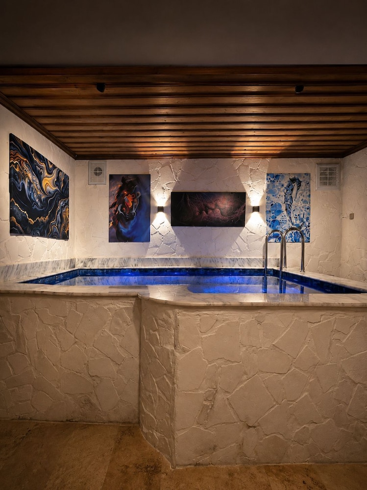 Sakli Cave House 5/100