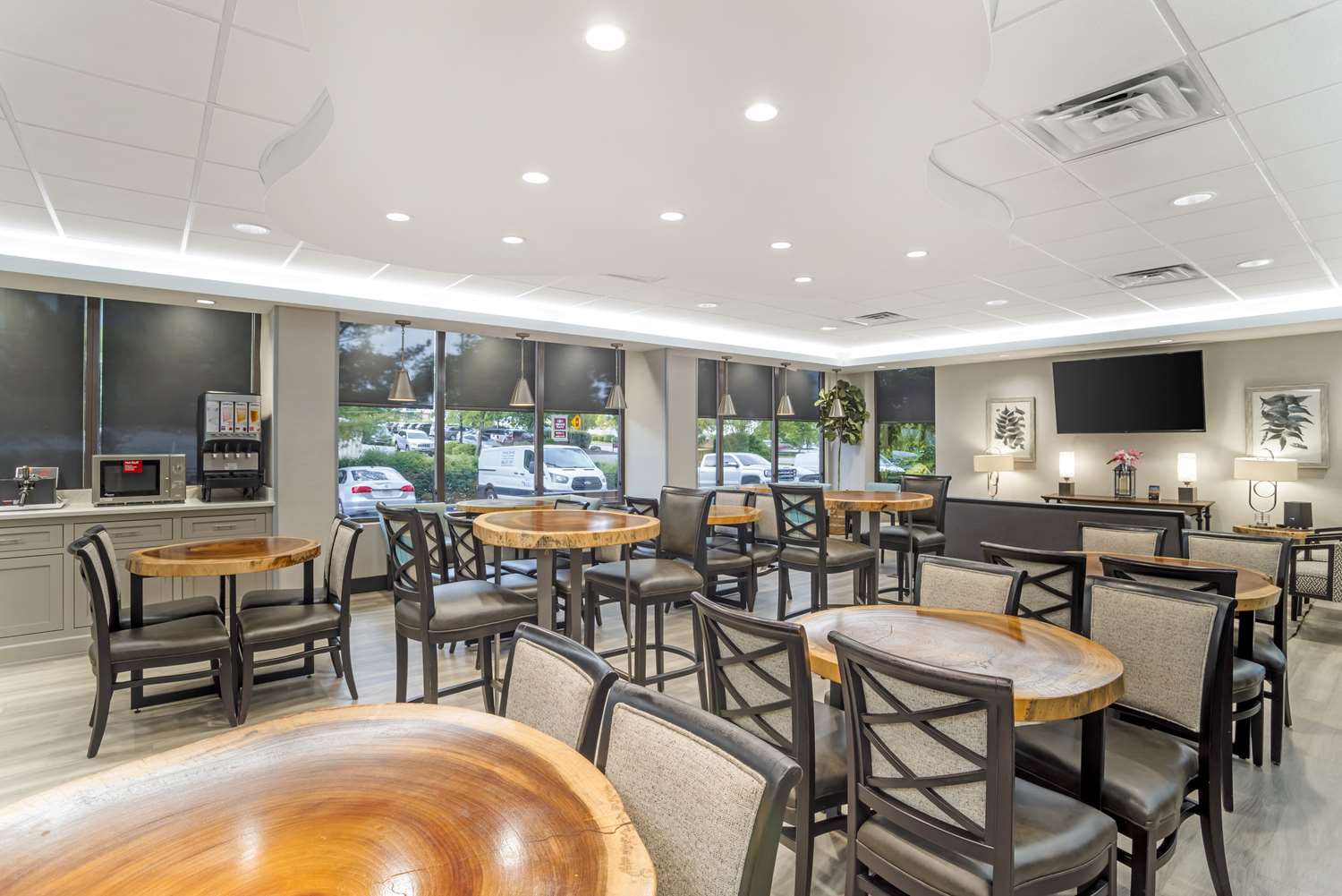 Best Western Plus Greenville I-385 Inn & Suites 41/53