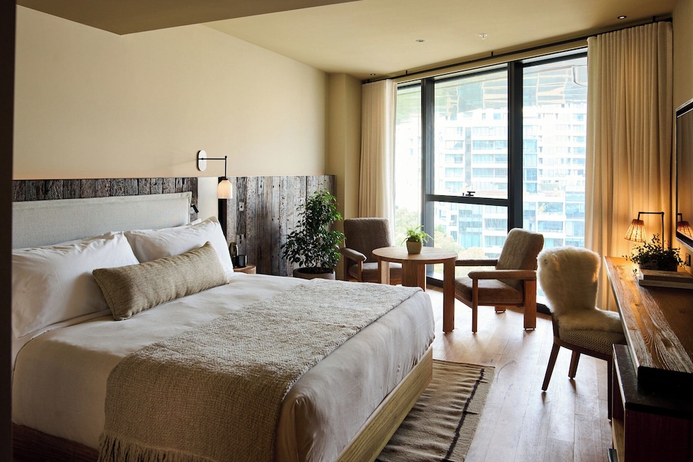 Parkhouse Suite, King Bed