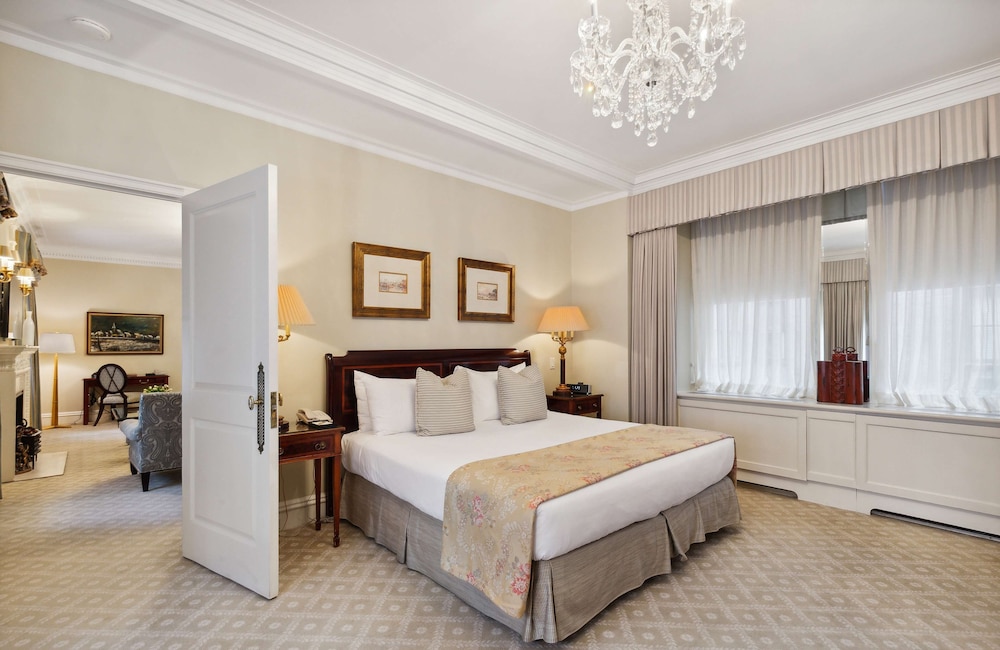 Sherry Netherland Hotel 17/72
