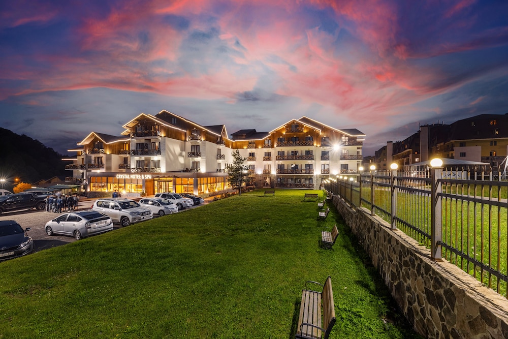 Hotel and SPA Crystal 40/50