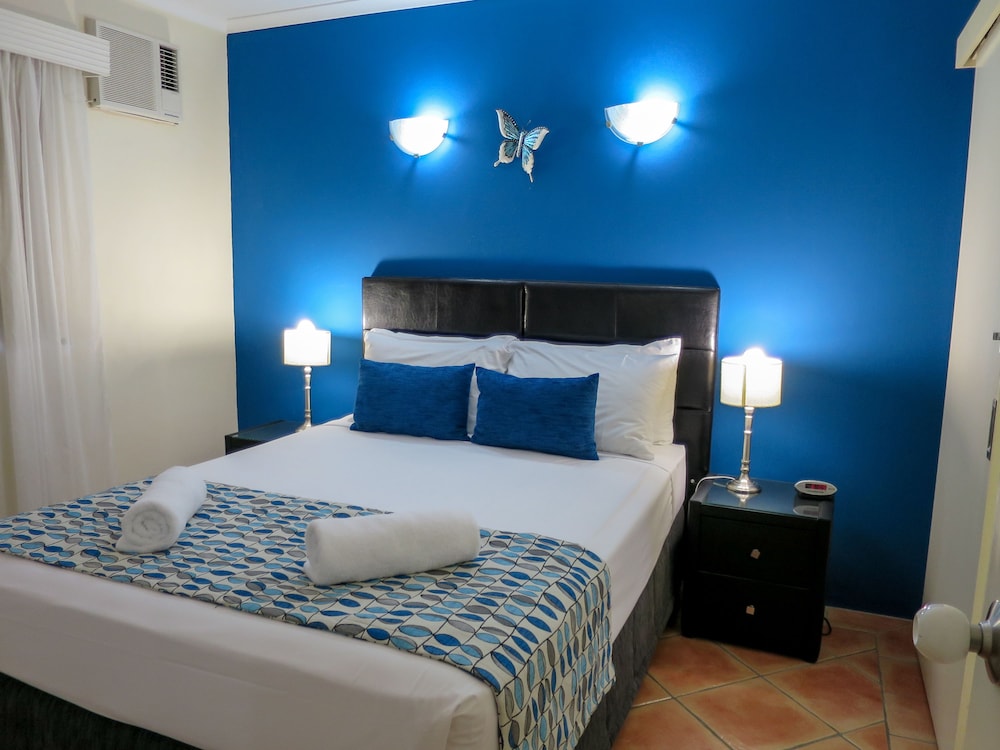 Marlin Waters Beachfront Apartments 13/100
