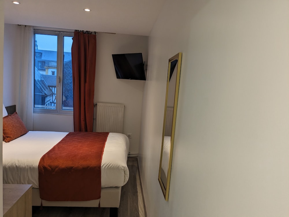 Morand Hotel 19/50