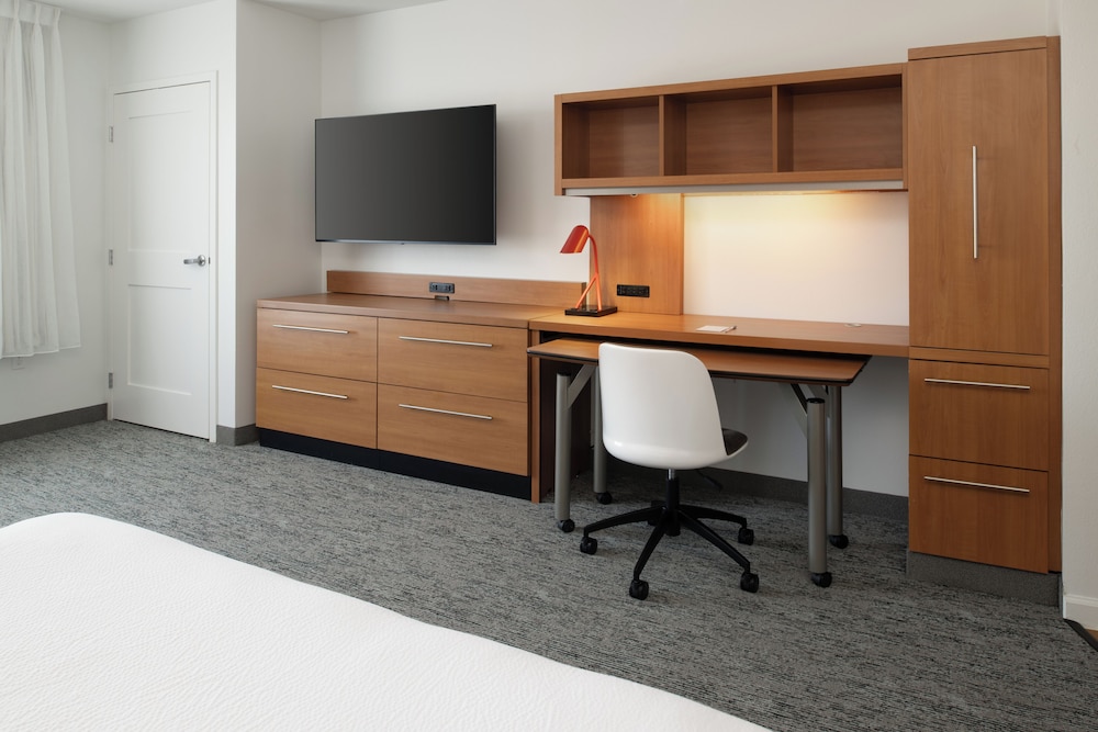 TownePlace Suites by Marriott Lancaster 43/50